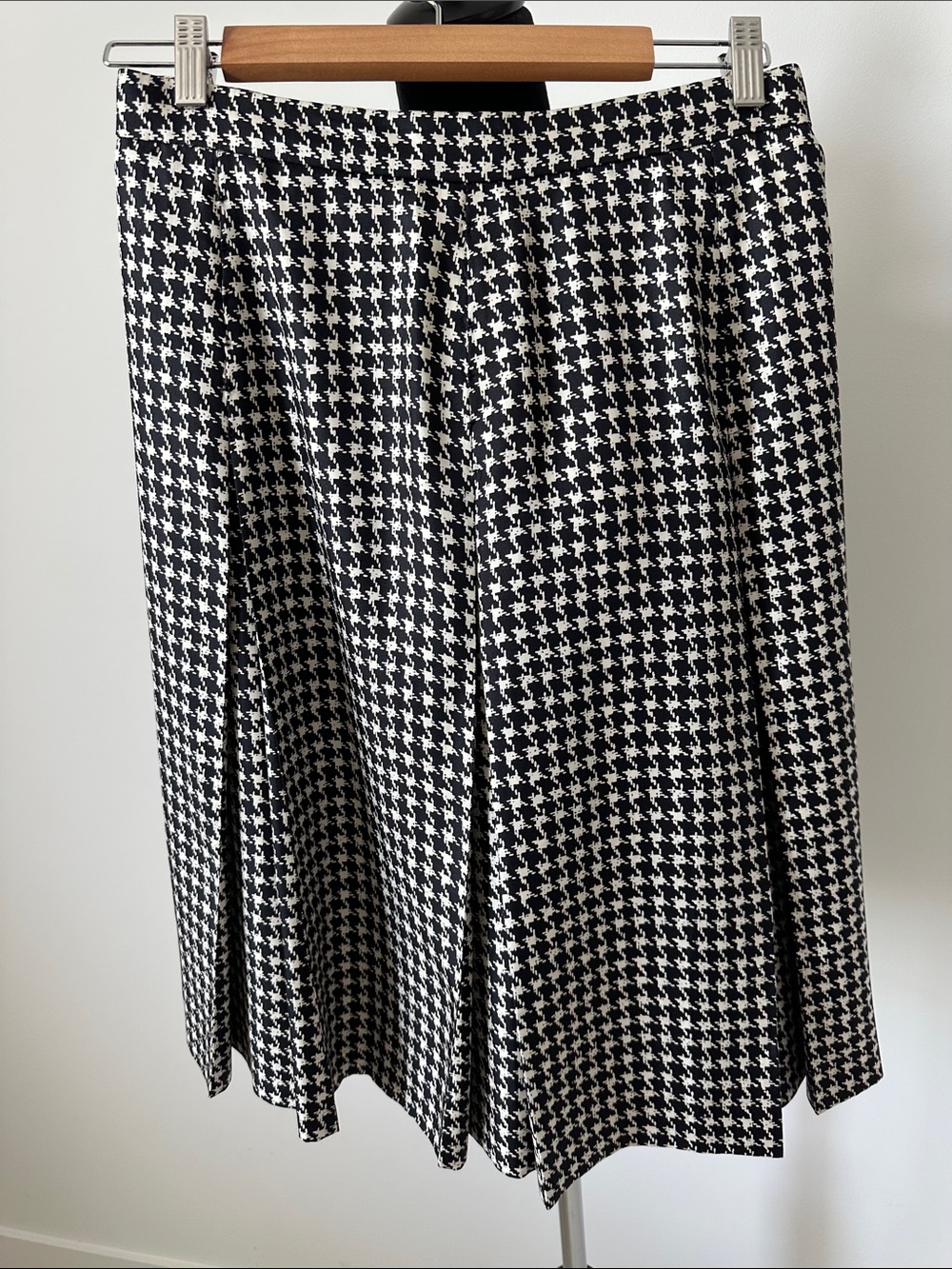 Yves Saint Laurent Black and White Houndstooth A-Line Skirt